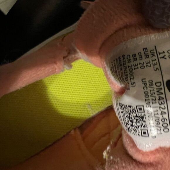 Nike Team Hustle D 10 Lil DM4324-600 Sz 1Y - Picture 3 of 9